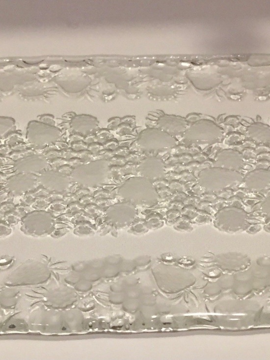 NIB MIKASA Crystal Glass Canape Tray "Strawberry Fare" Design 16 x 8 - Picture 7 of 15